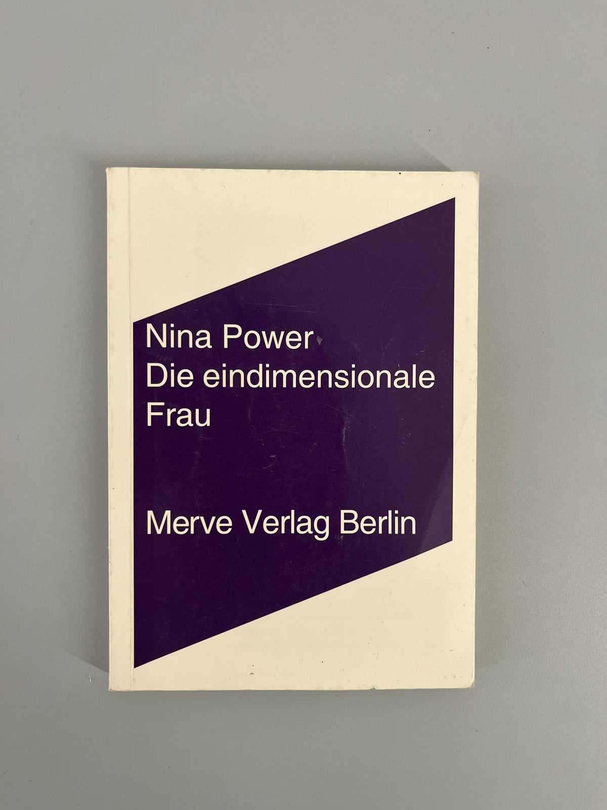 DIE EINDIMENSIONALE FRAU
