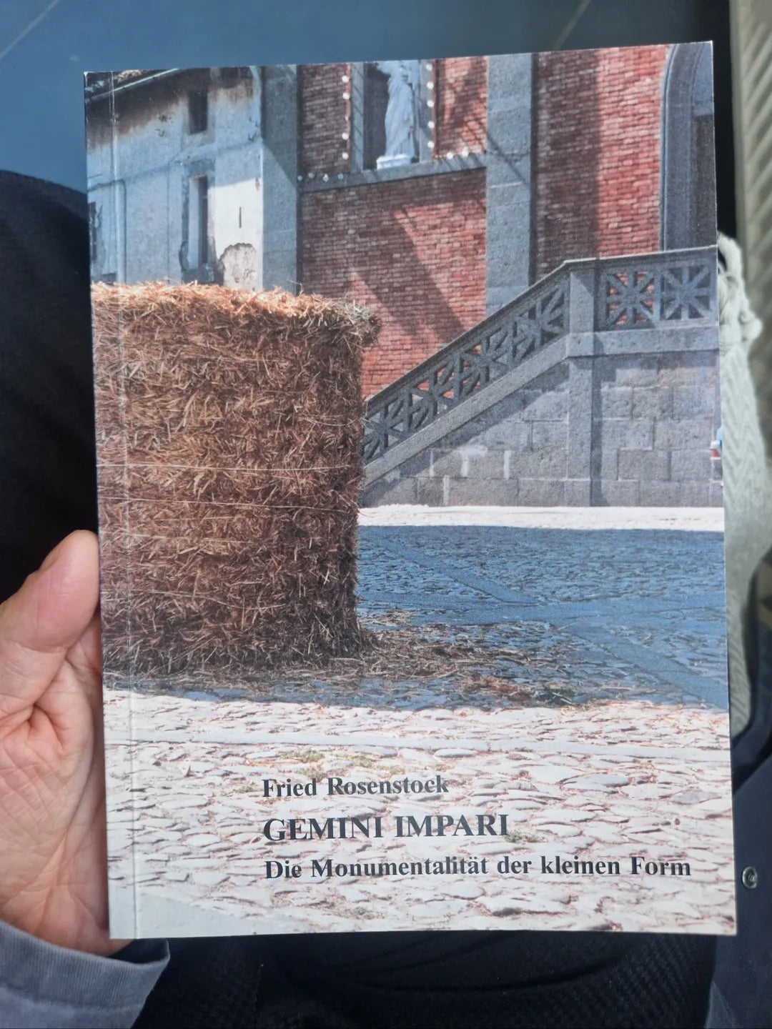 GEMINI IMPARI – DIE MONUMENTALITÄT DER KLEINEN FORM