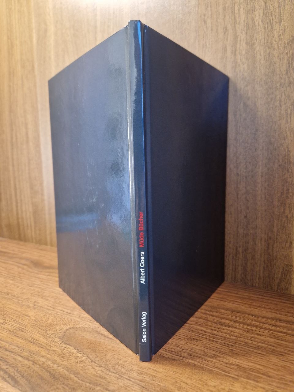 MÜDE BÜCHER