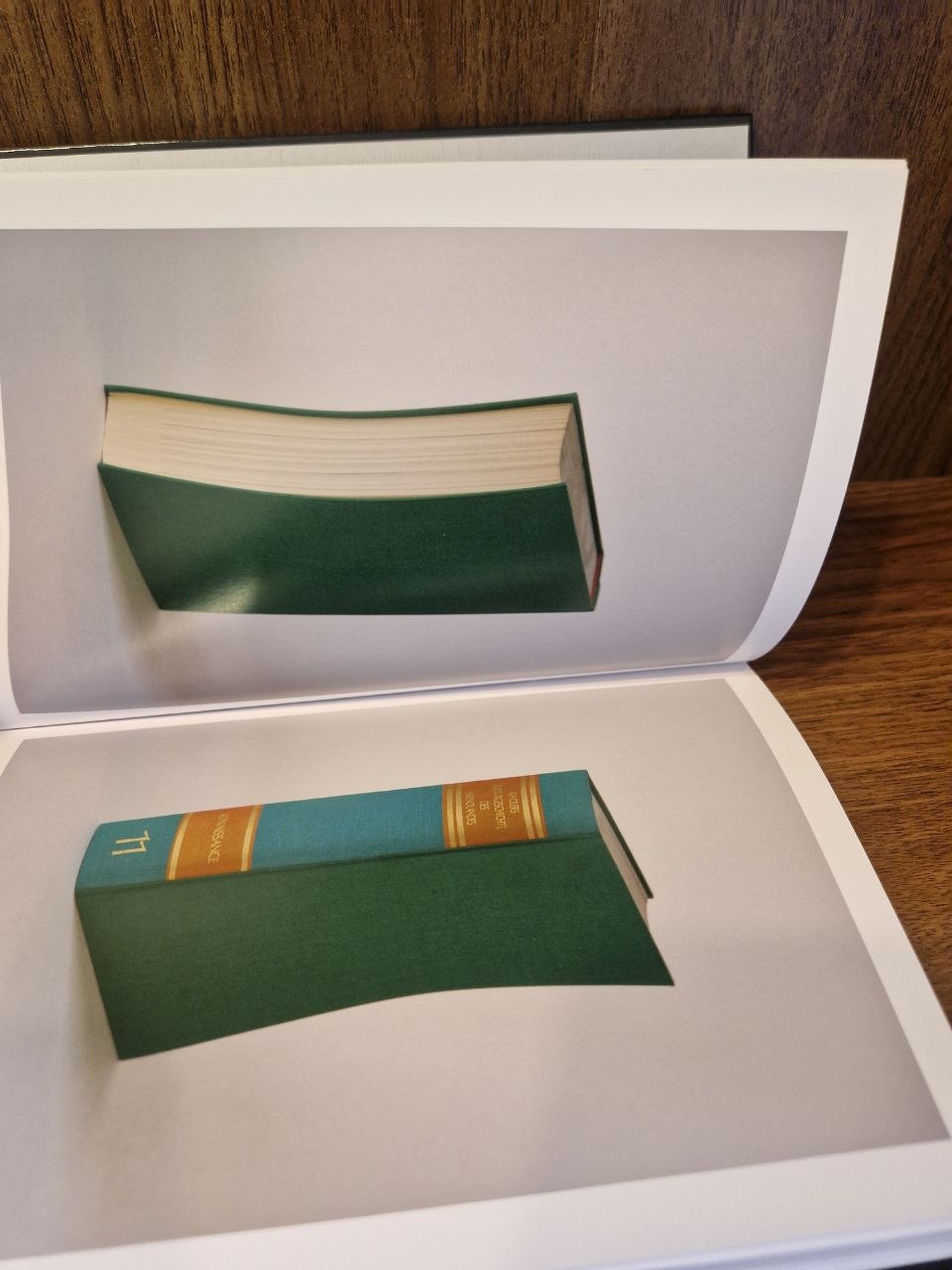 MÜDE BÜCHER